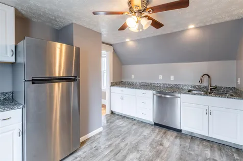 493 Spruce Street Manchester NH 03103