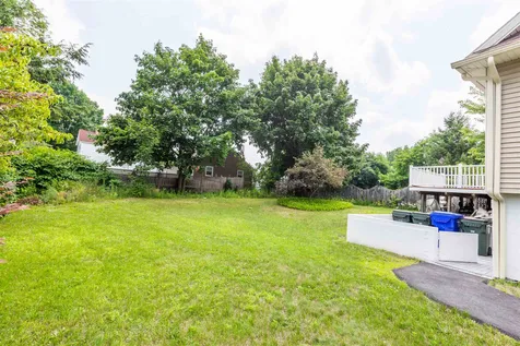 493 Spruce Street Manchester NH 03103