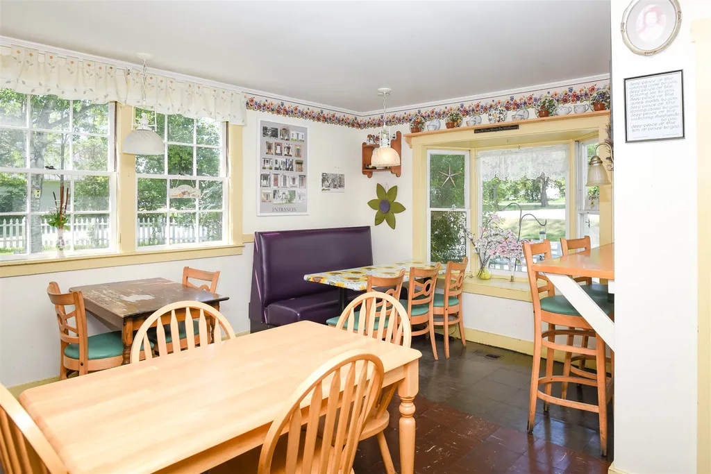 3052 Us Route 5 Thetford VT 05054