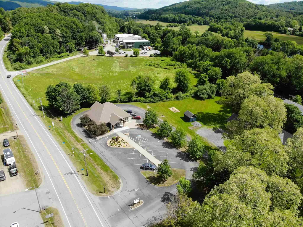3052 Us Route 5 Thetford VT 05054