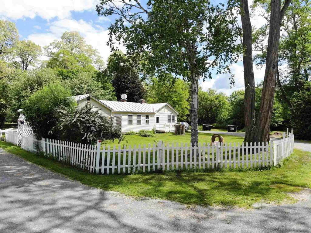 3052 Us Route 5 Thetford VT 05054