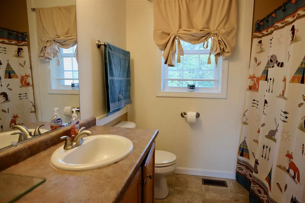 53 Taylor Lane Concord NH 03303