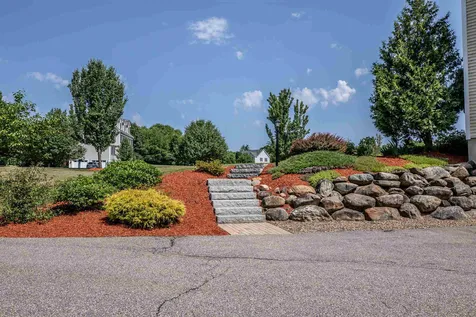 46 Long Meadow Farm Drive Epping NH 03042
