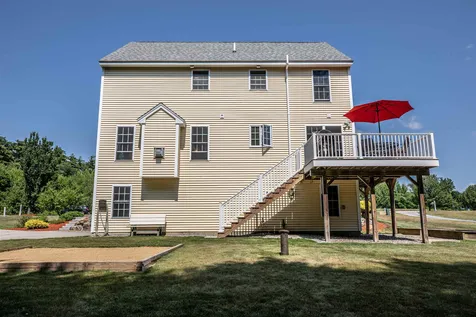 46 Long Meadow Farm Drive Epping NH 03042