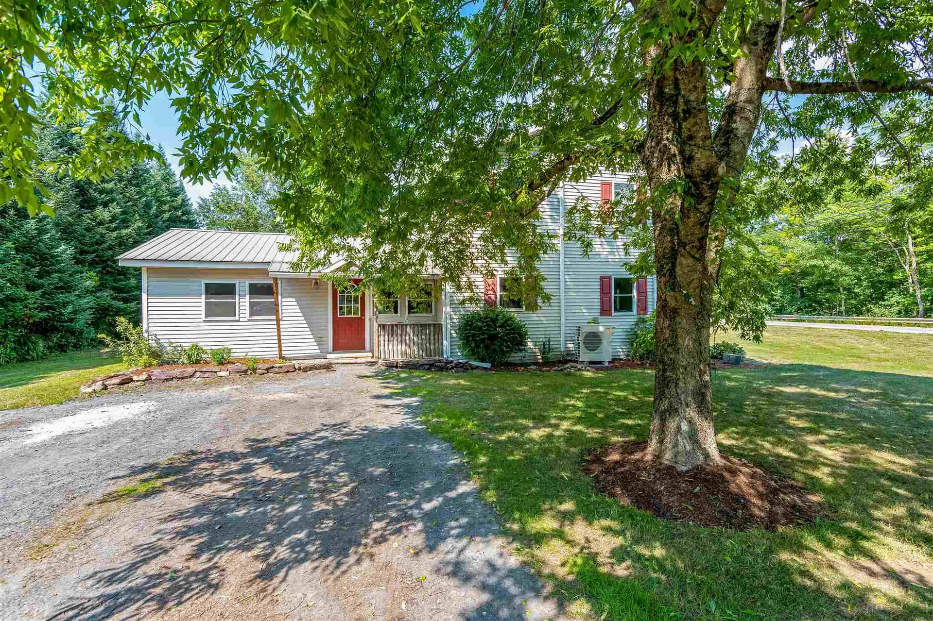 10 Phoenix Circle Richmond VT 05477