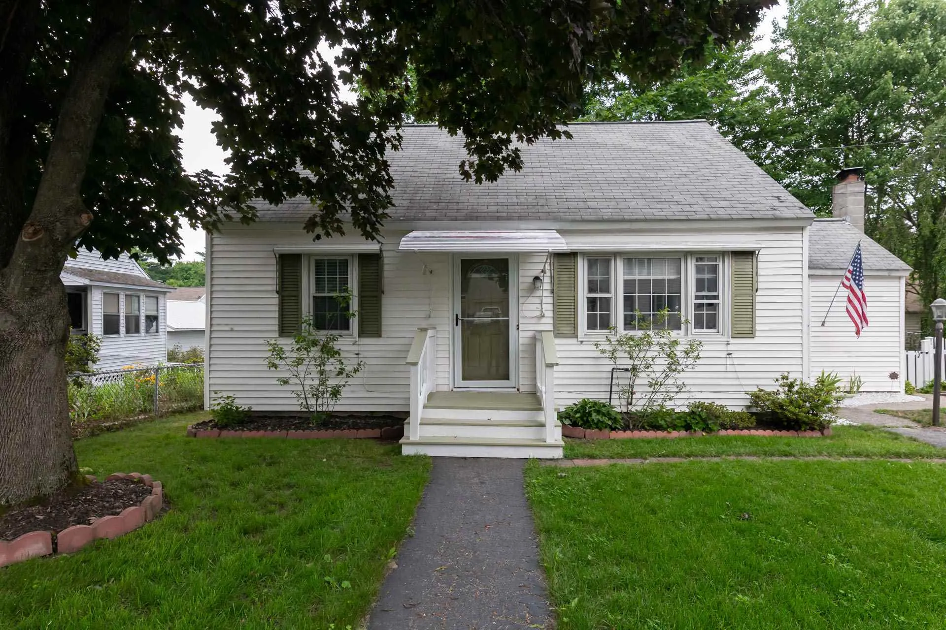278 Exchange Avenue Manchester NH 03104