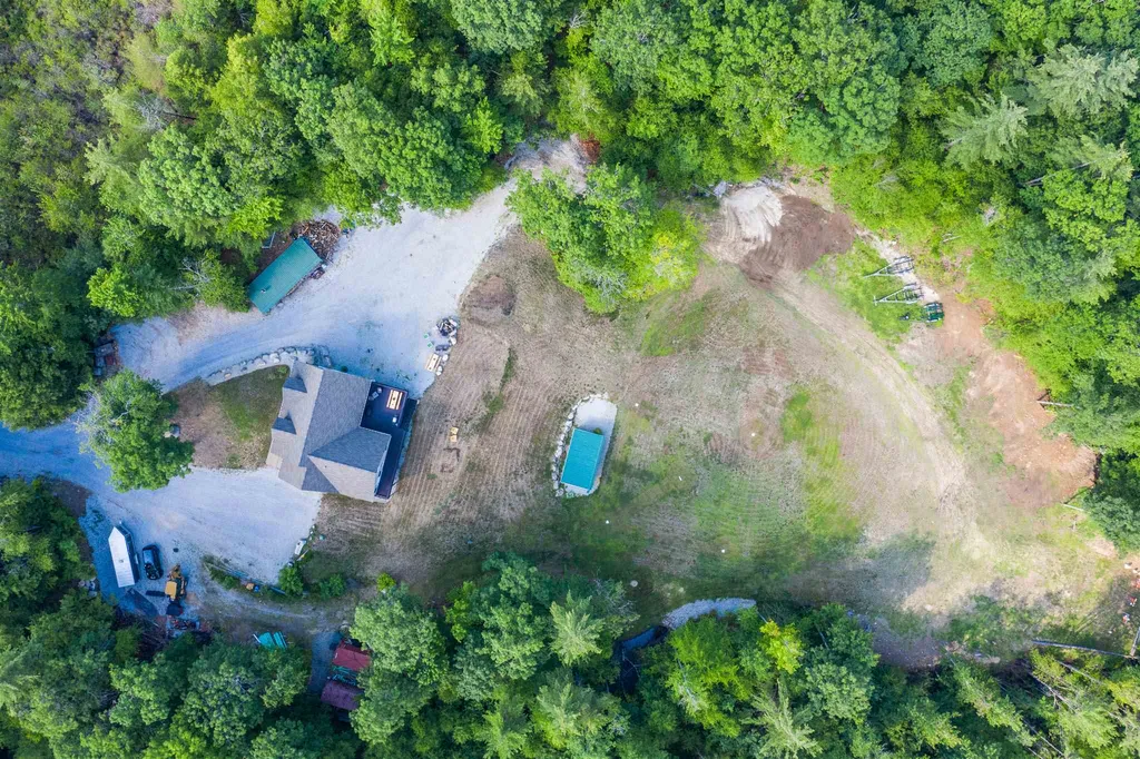 461 Cross Country Road Pembroke NH 03275