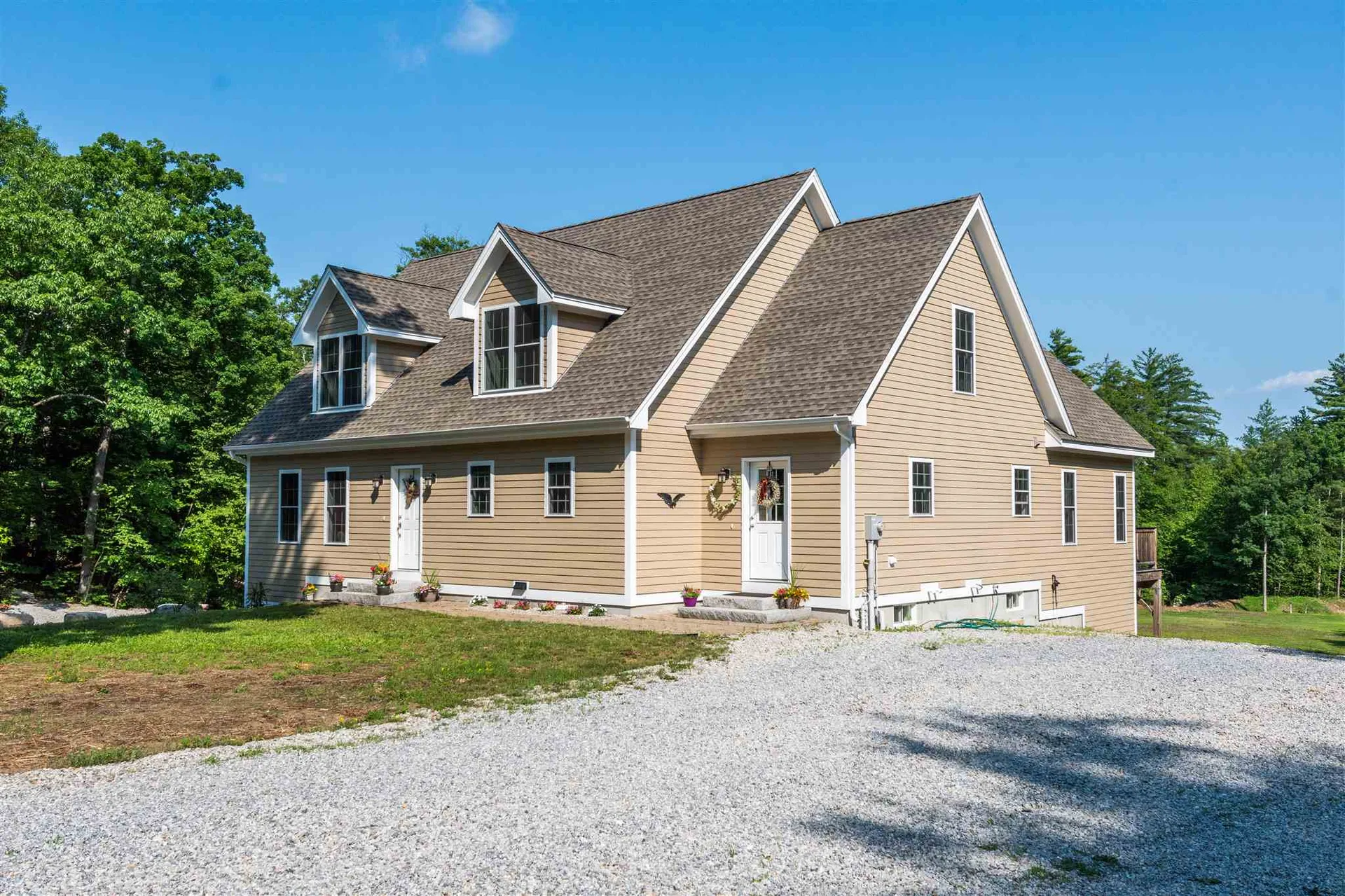 461 Cross Country Road Pembroke NH 03275