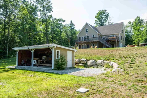 461 Cross Country Road Pembroke NH 03275