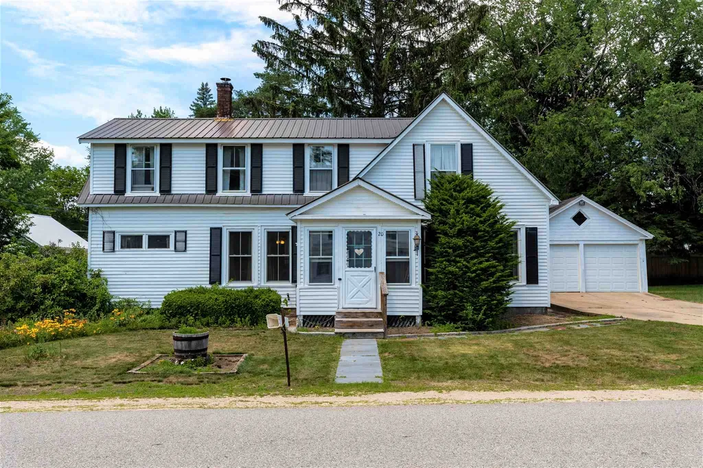20 Warren Street Fryeburg ME 04037