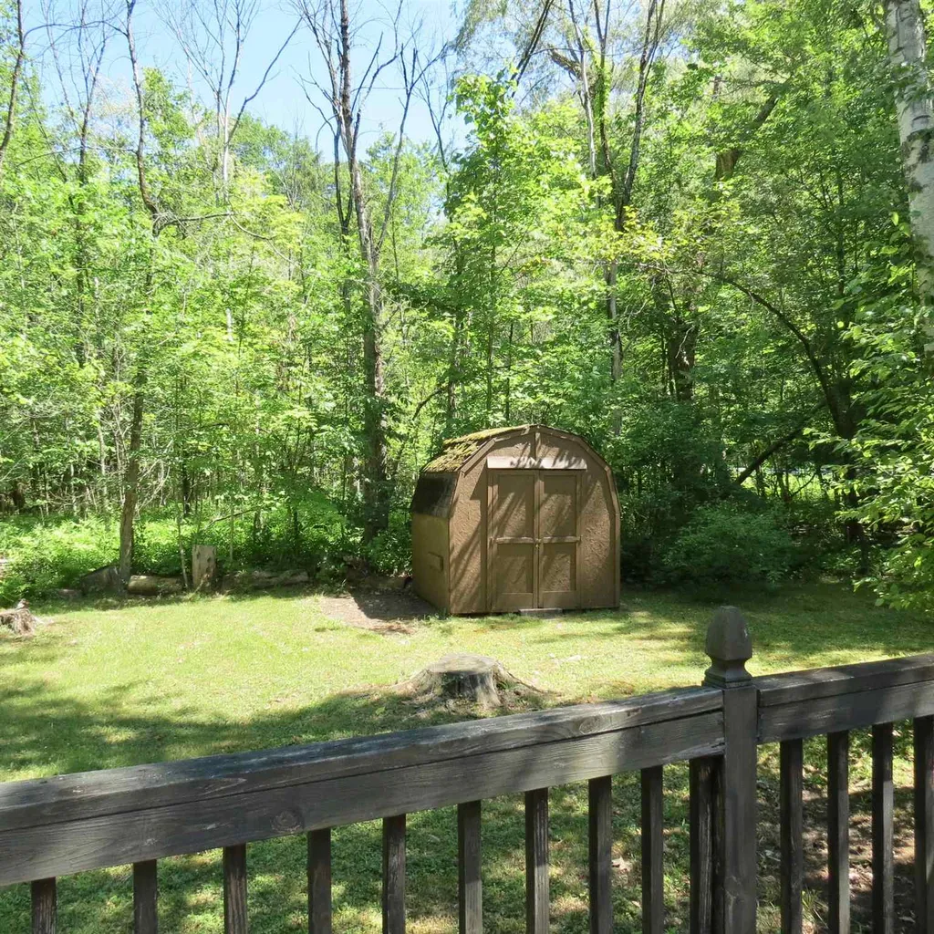 12 Ranny Road Poultney VT 05764