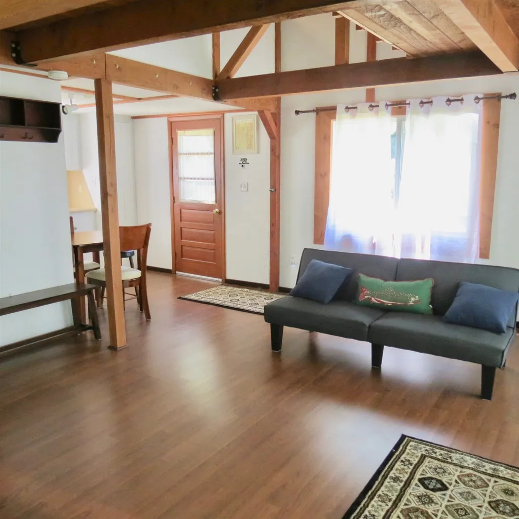 12 Ranny Road Poultney VT 05764