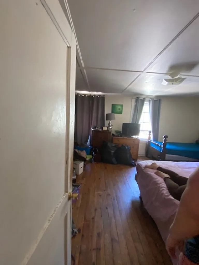 28 Chestnut Street Rochester NH 03867
