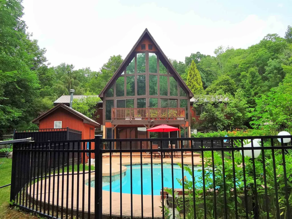 18 Bourdeau Drive Milton NH 03851