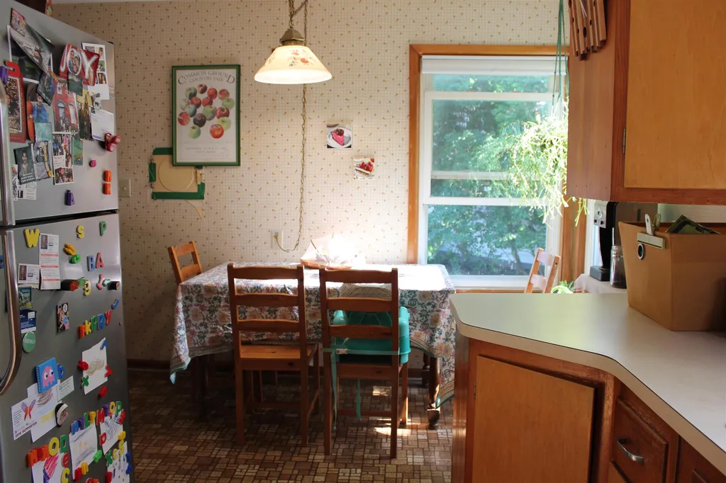 143 Edgemoor Drive Burlington VT 05408