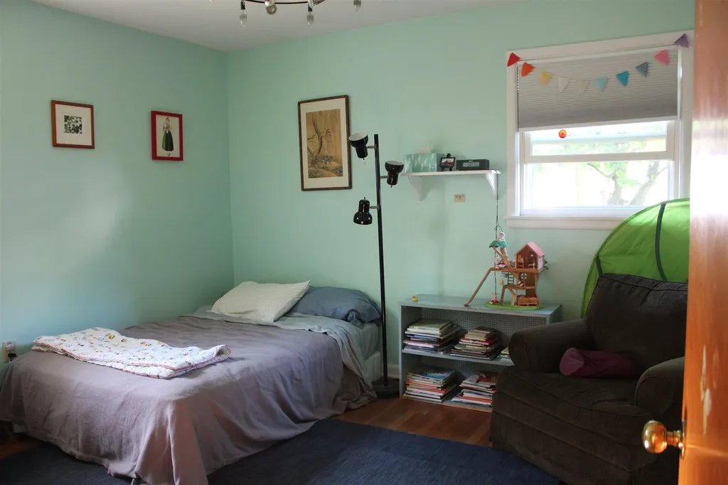 143 Edgemoor Drive Burlington VT 05408
