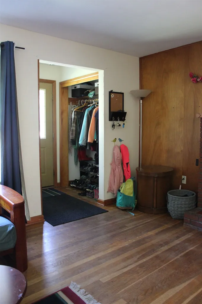 143 Edgemoor Drive Burlington VT 05408