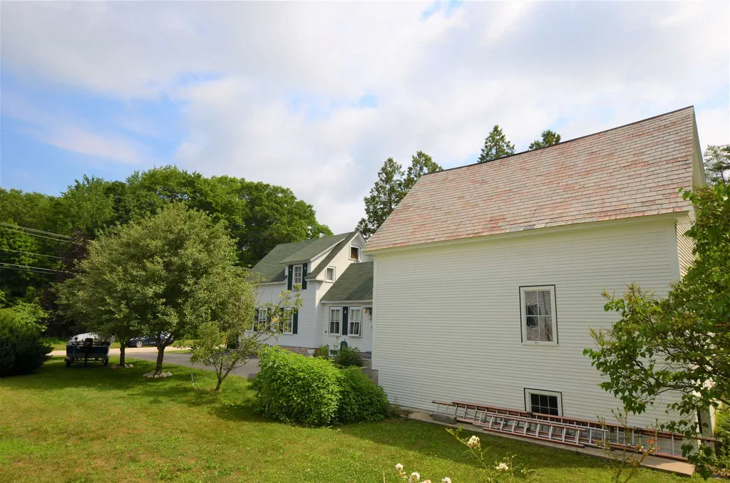45 Francestown Road Bennington NH 03442