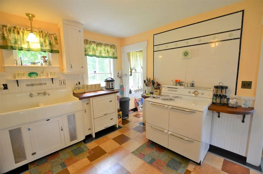 45 Francestown Road Bennington NH 03442
