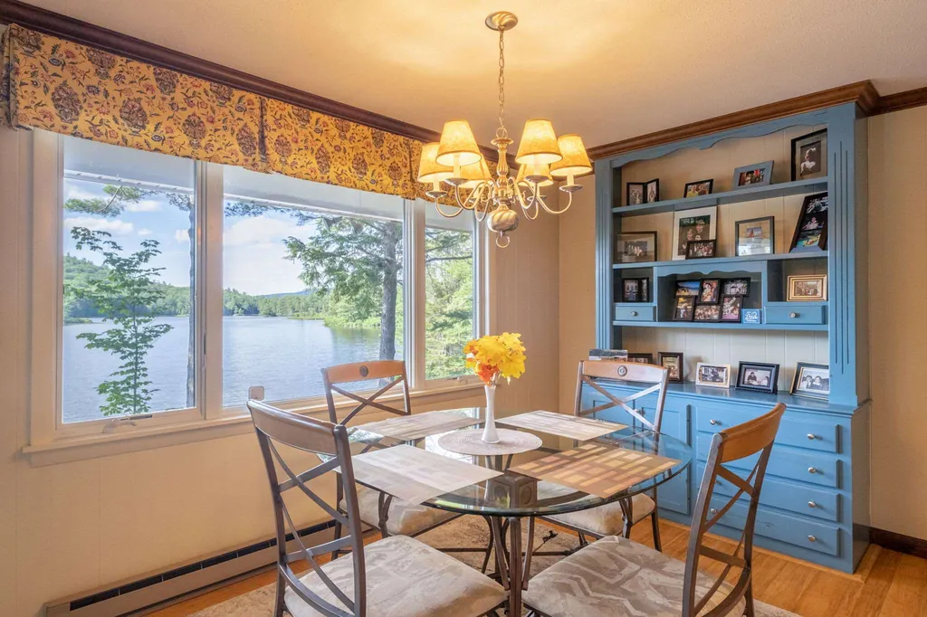 380 Waukeena Lake Road Danbury NH 03230
