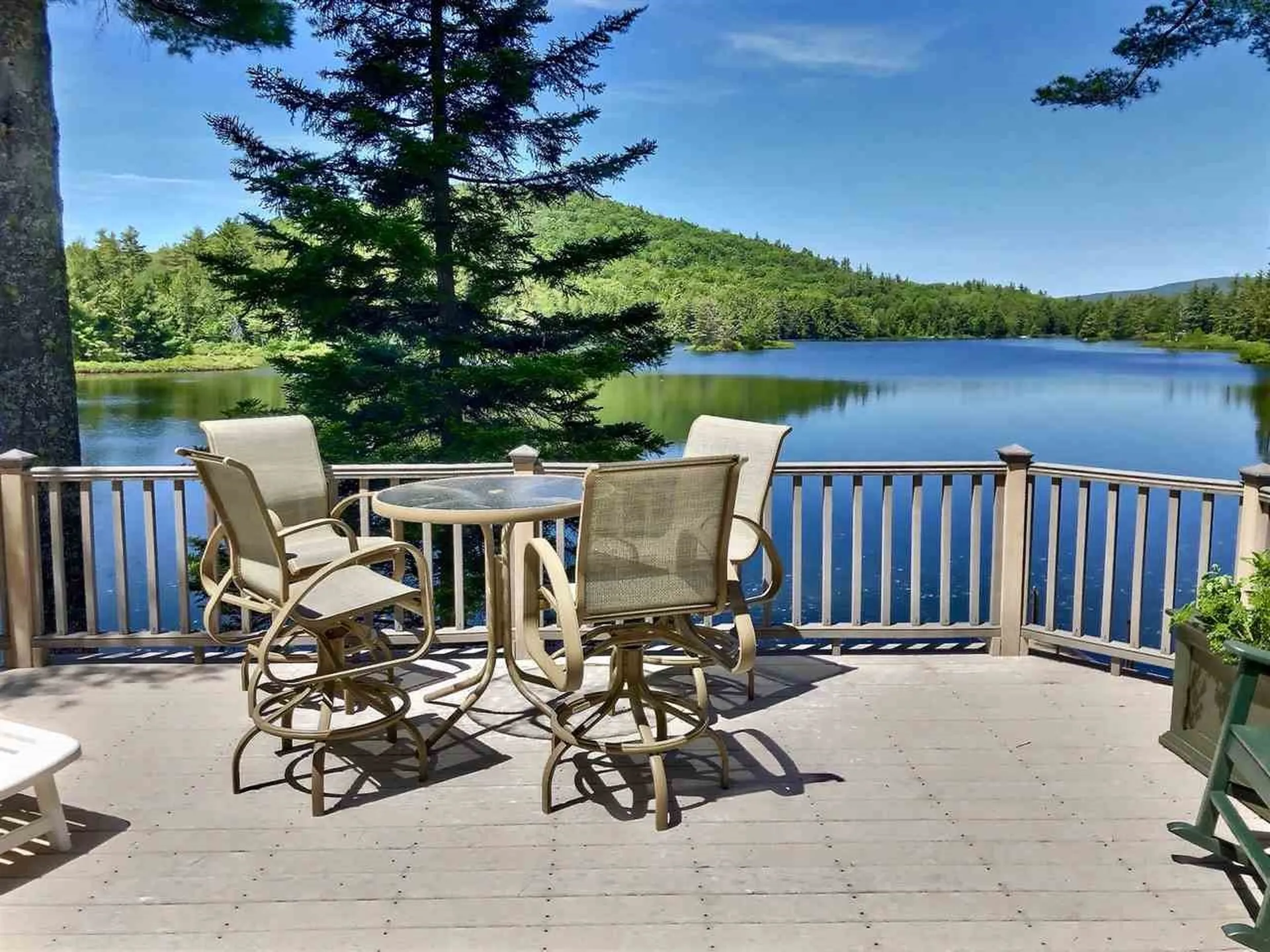 380 Waukeena Lake Road Danbury NH 03230