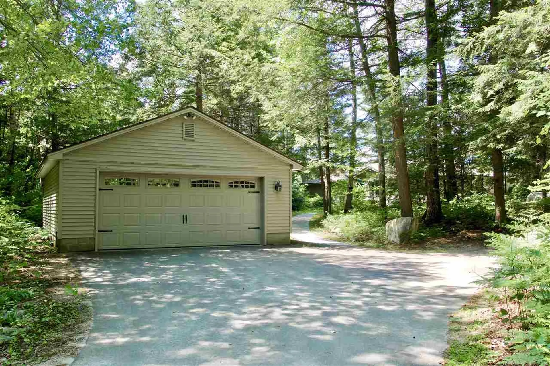 380 Waukeena Lake Road Danbury NH 03230