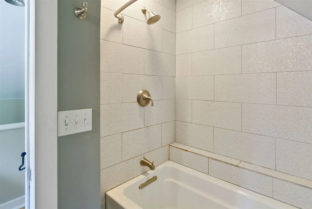 13 Perley Avenue Lebanon NH 03766