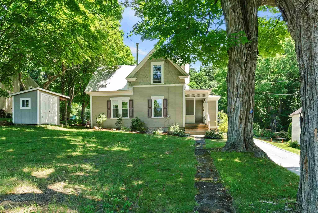 13 Perley Avenue Lebanon NH 03766