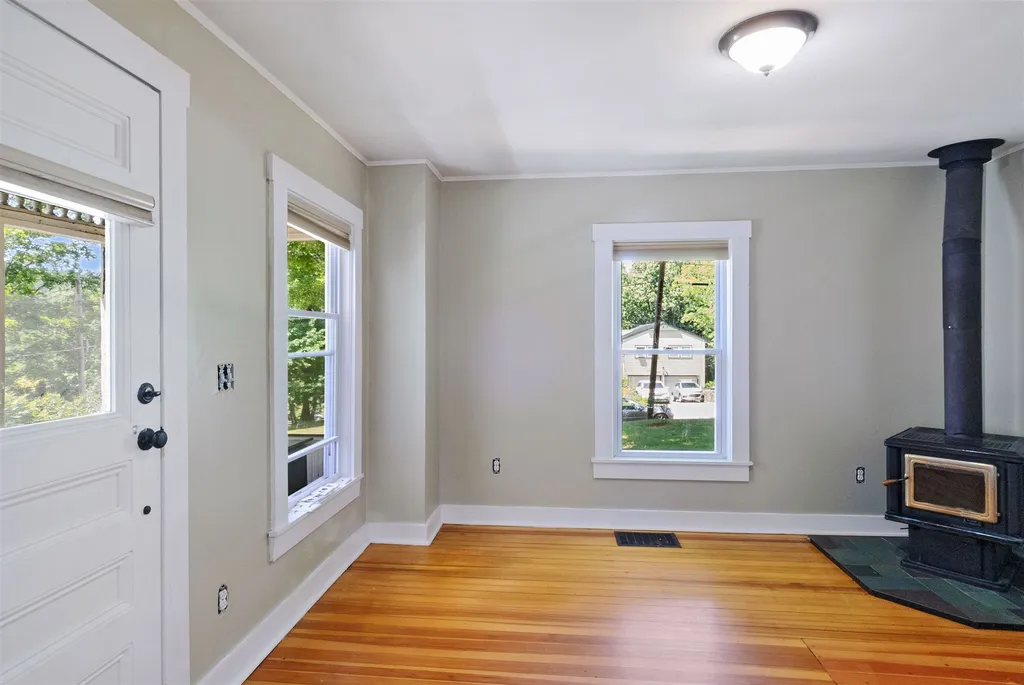 13 Perley Avenue Lebanon NH 03766
