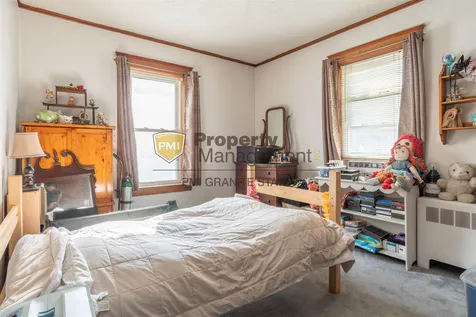 74 Blossom Street Nashua NH 03060