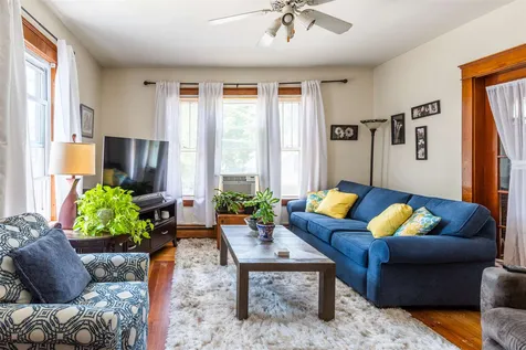 74 Blossom Street Nashua NH 03060
