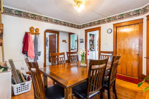 74 Blossom Street Nashua NH 03060