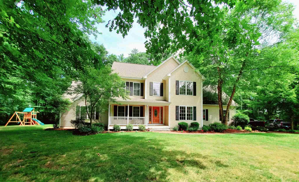 3 Harrington Drive Merrimack NH 03054