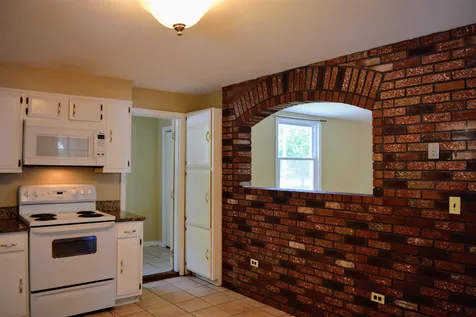 70 Grant Street Manchester NH 03104