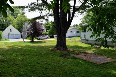70 Grant Street Manchester NH 03104
