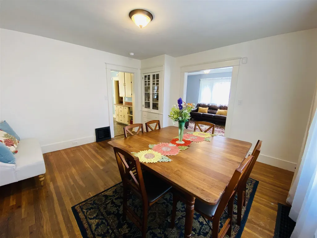 20 Highland Avenue Newport NH 03773