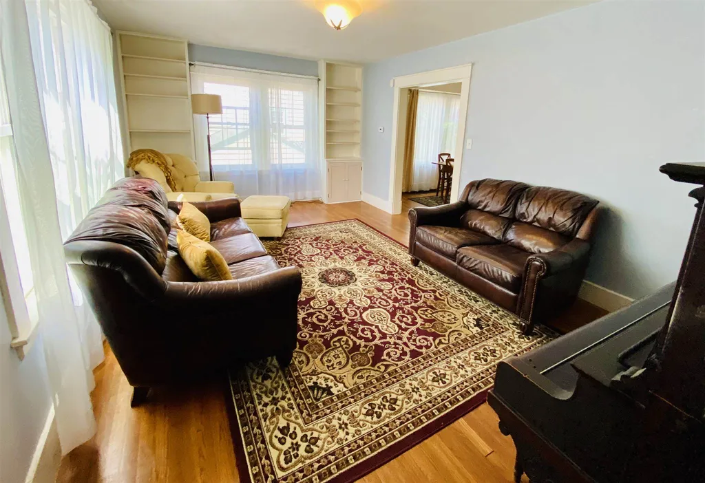 20 Highland Avenue Newport NH 03773