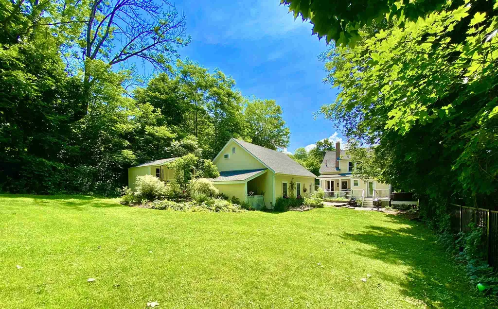 20 Highland Avenue Newport NH 03773