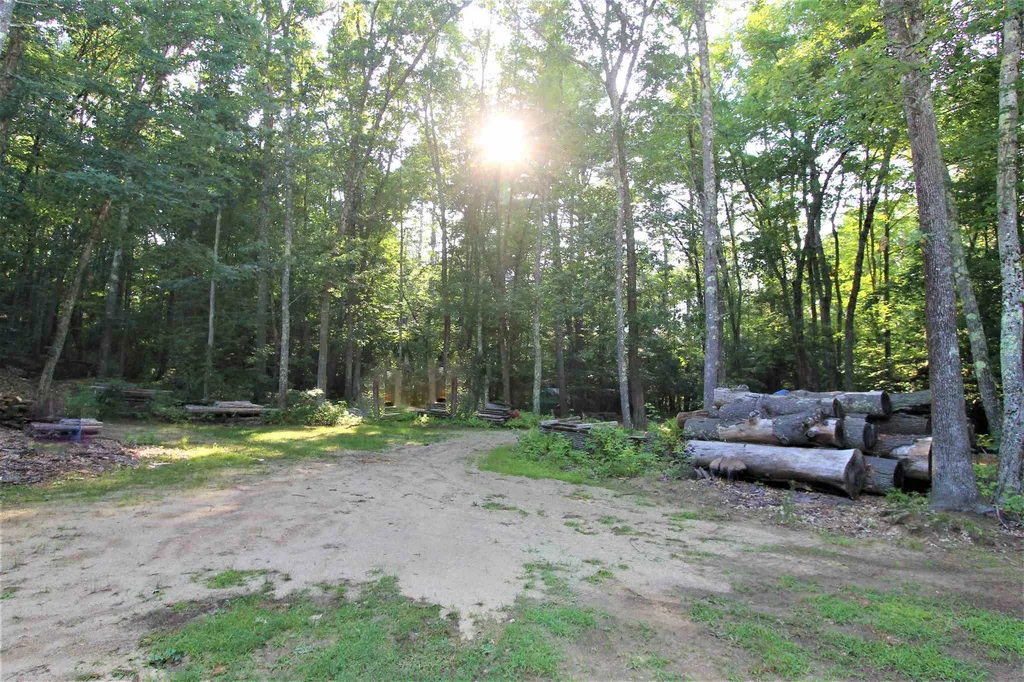 8 Brookhaven Road Kingston NH 03848