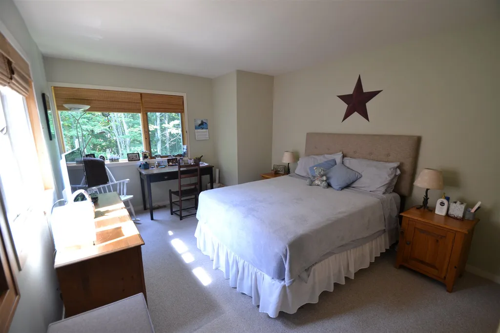 82 Madison Avenue Warren VT 05674