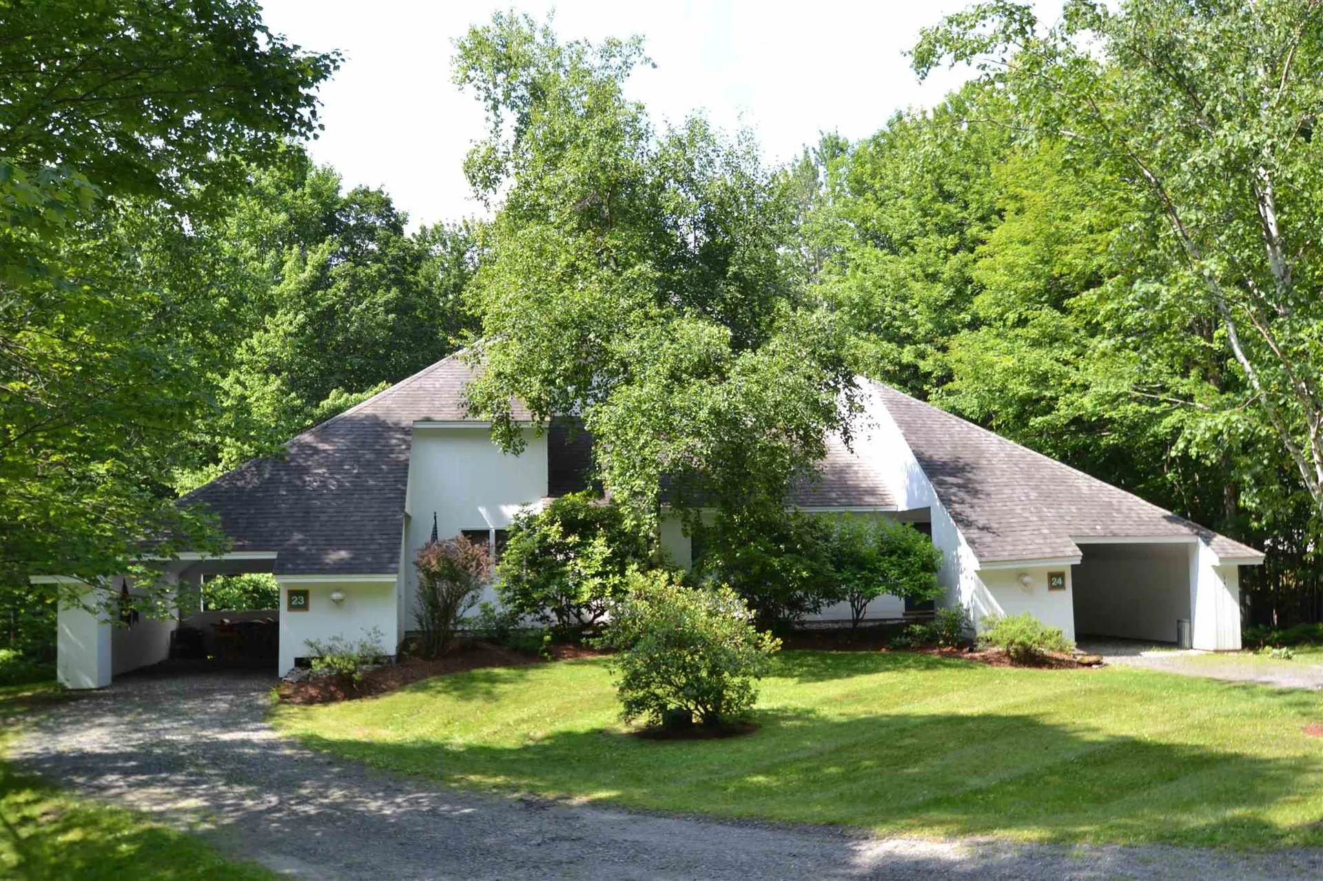 82 Madison Avenue Warren VT 05674
