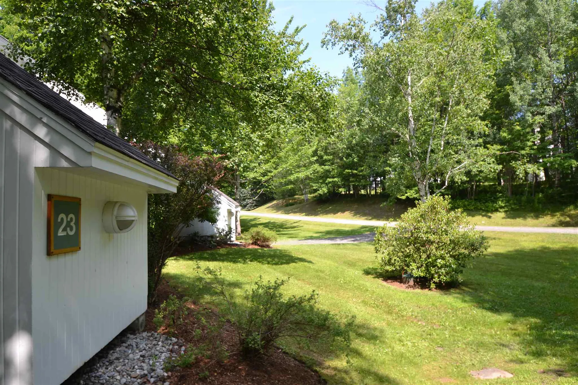 82 Madison Avenue Warren VT 05674