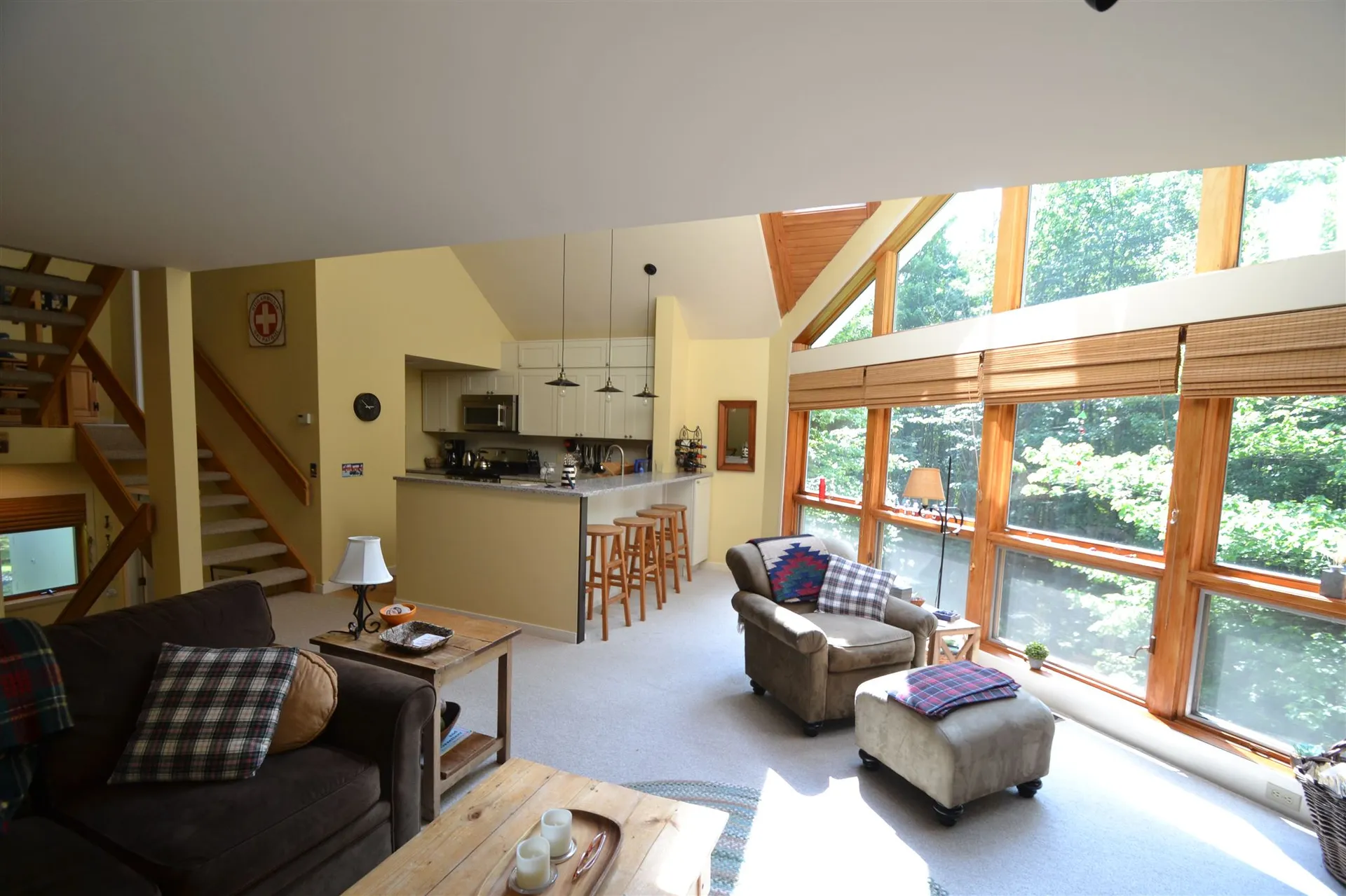 82 Madison Avenue Warren VT 05674