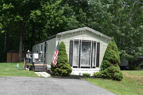 56 Cogswell Way Enfield NH 03748