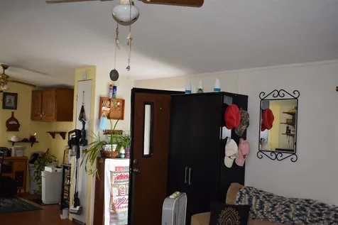 56 Cogswell Way Enfield NH 03748