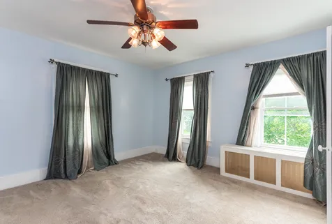 19 Milford Street Brookline NH 03033