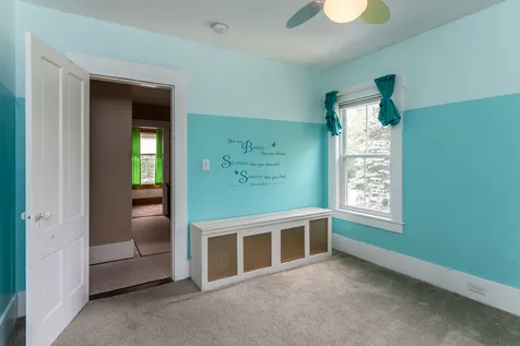 19 Milford Street Brookline NH 03033
