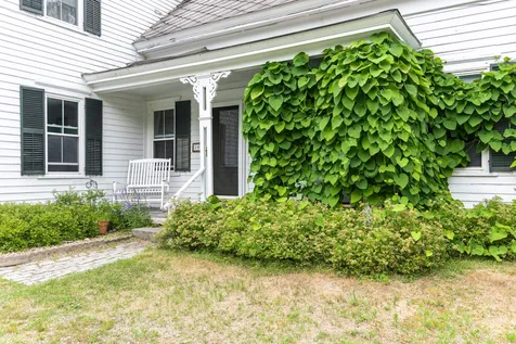 19 Milford Street Brookline NH 03033