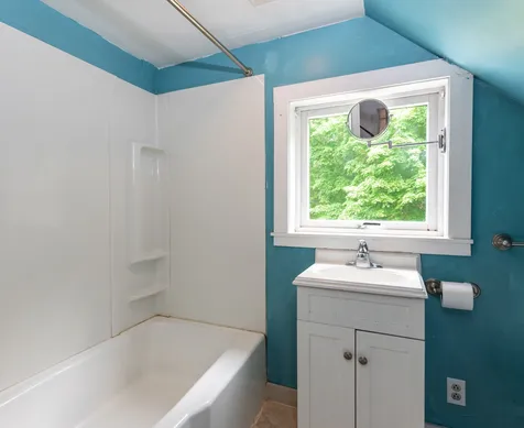 19 Milford Street Brookline NH 03033
