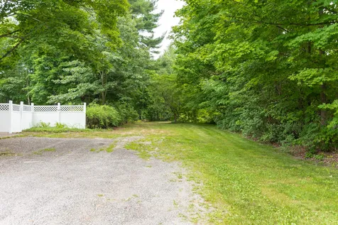 19 Milford Street Brookline NH 03033
